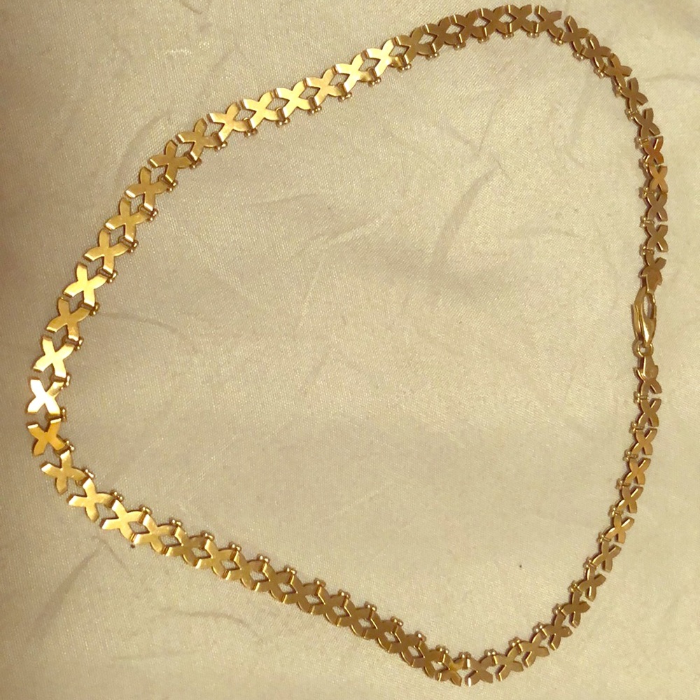14k Yellow Gold thick “kiss” necklace xxx